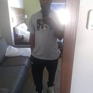 Meet your Posher, Kenard